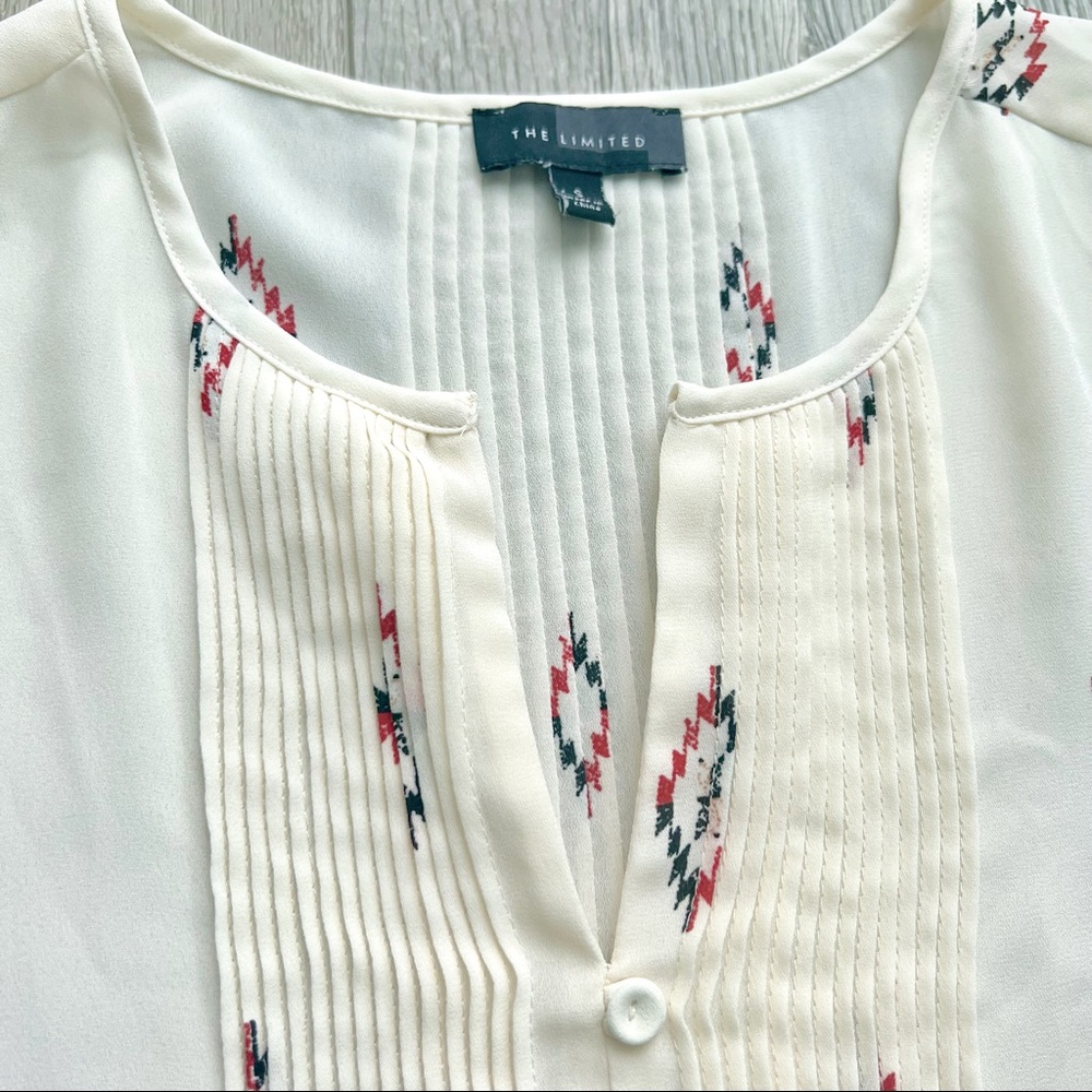 The Limited Diamond Aztec Pleated Button Down Blouse | Size: S - Picture 4 of 10